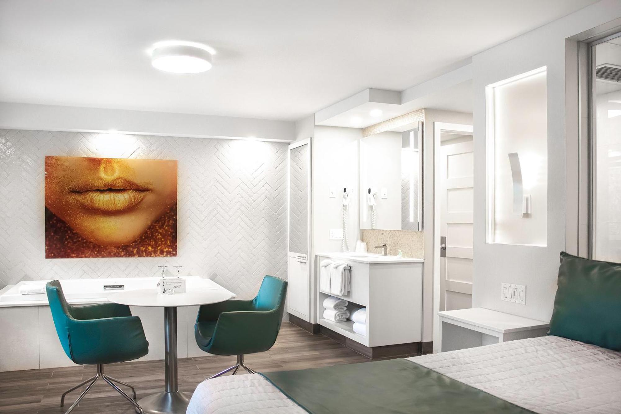 Hotel-Motel & Suites Ideal Montreal, Montreal